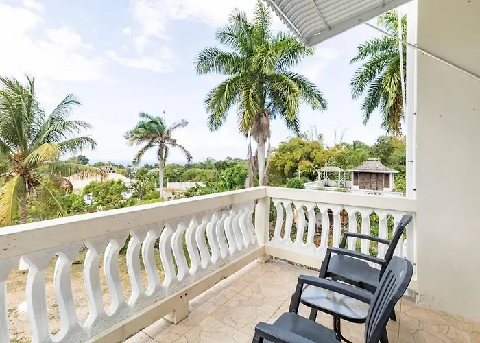 Lovely 1-bed In Montego Bay-rose View * Montego Bay